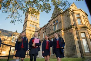 Школы-пансионы для мальчиков/ девочек в Англии. В чем особенности? - 1