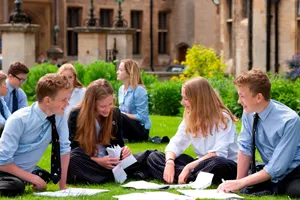 Школы-пансионы для мальчиков/ девочек в Англии. В чем особенности? - 12