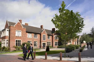 Школы-пансионы для мальчиков/ девочек в Англии. В чем особенности? - 5